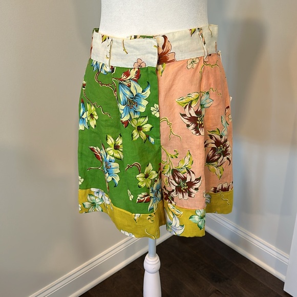 Magaschoni Floral Linen Garment - Picture 1 of 6